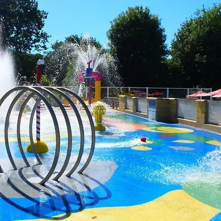 Campsite Domaine De Kerlann Mobil-home197 Pont-Aven